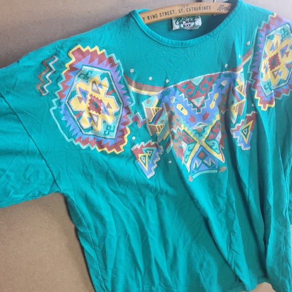 Women's long sleeve Aztec indigenous design silver tee shirt medium - Picture 2 of 10